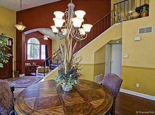 2040 Paseo De Anza, Vista, CA 92084