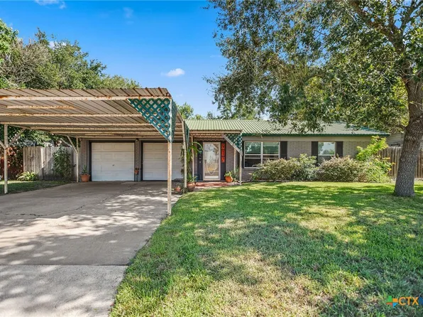 912 N Nueces St, Port Lavaca, TX 77979