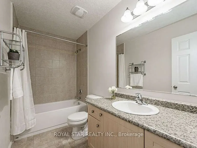 7 Upper Mercer St #B8 — Photo 24