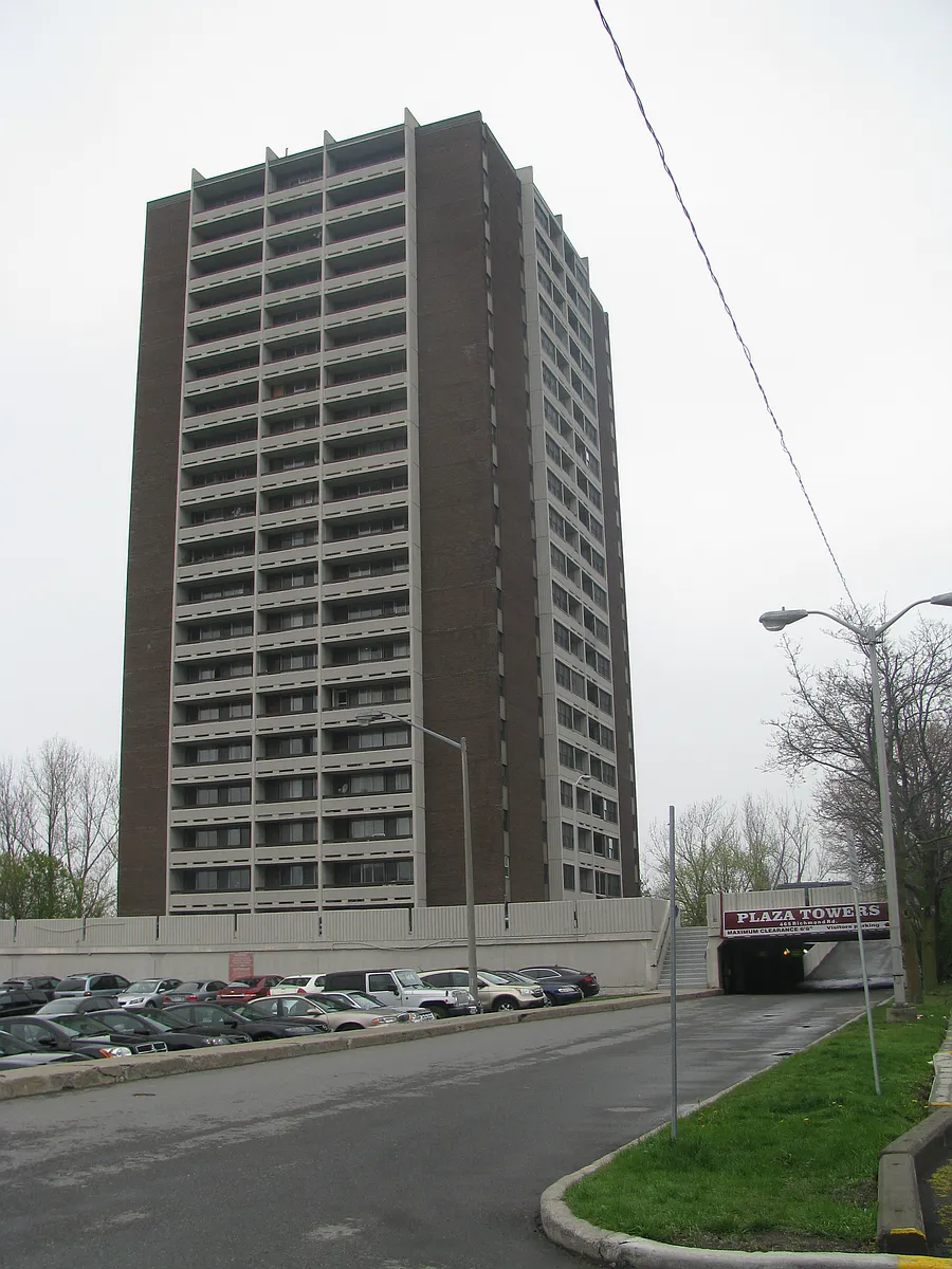 Building Photo - 465 Richmond Rd