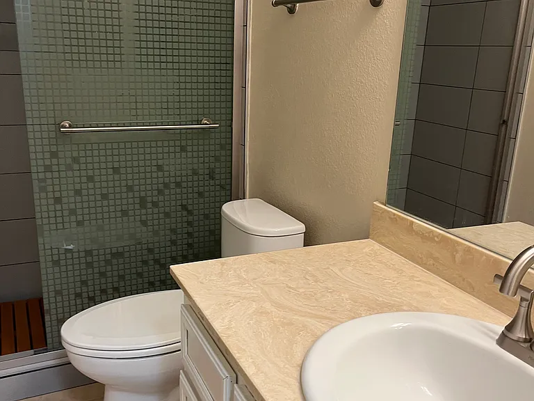 3018 Suncrest Dr #7 — Photo 18