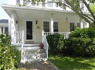 26 Maple St, Wareham, MA 02571