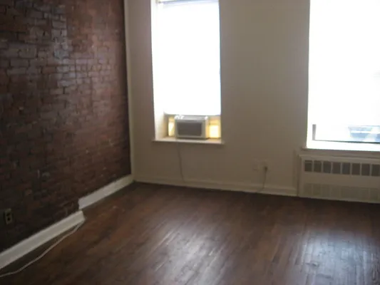 Rented by Prince Real Estate Associates LLC | media 31