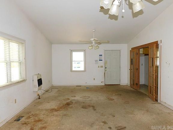 4th image of 103 Ingram Ln