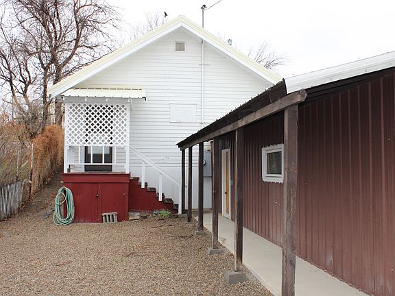 4th image of 107 A Ave SE