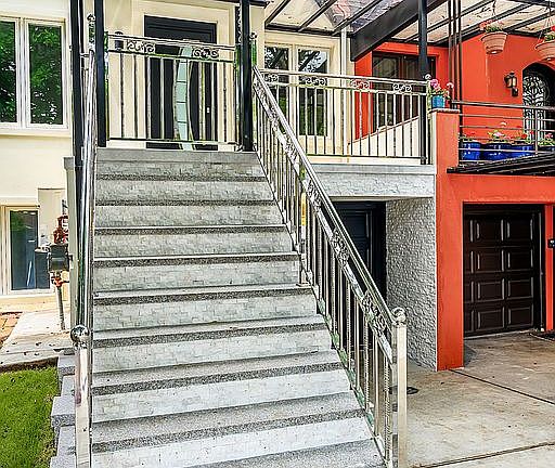 4th image of 2636 E 7th St