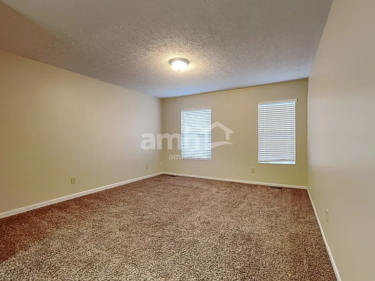 9030 Crimson Oak Dr — Photo 18