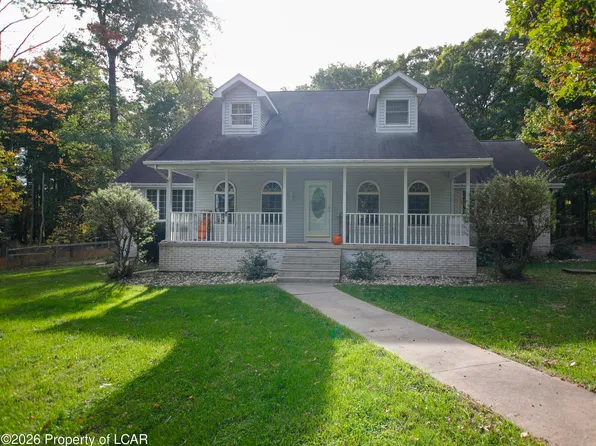 78 Prospect Rd, Sugarloaf, PA 18249