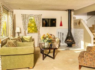 1185 Hideaway Valley Dr #31, Harbor Springs, MI 49740