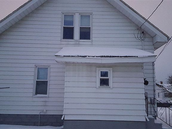 2nd image of 127 E 12th St