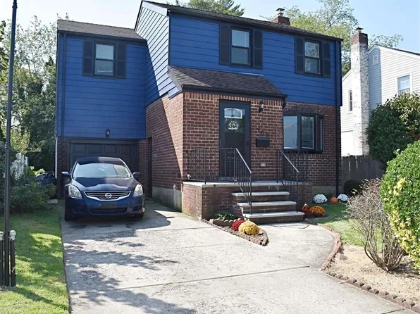 107 Norfeld Boulevard, Elmont, NY 11003