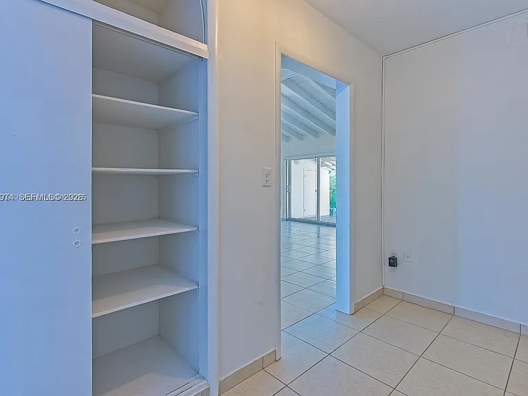 5400 Orduna Dr #0 — Photo 7
