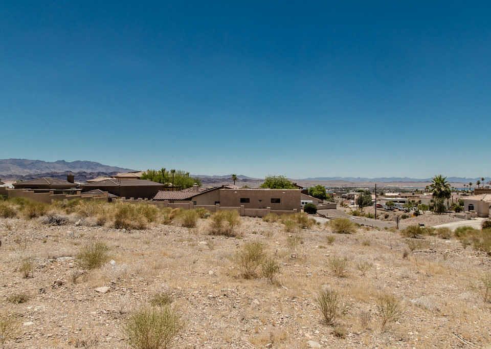1st image of 2340 Tee Pl