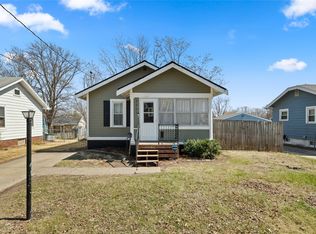 2205 37th St, Des Moines, IA 50310