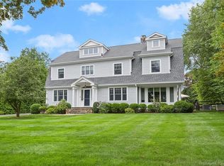 318 Soundview Ave, Stamford, CT 06902