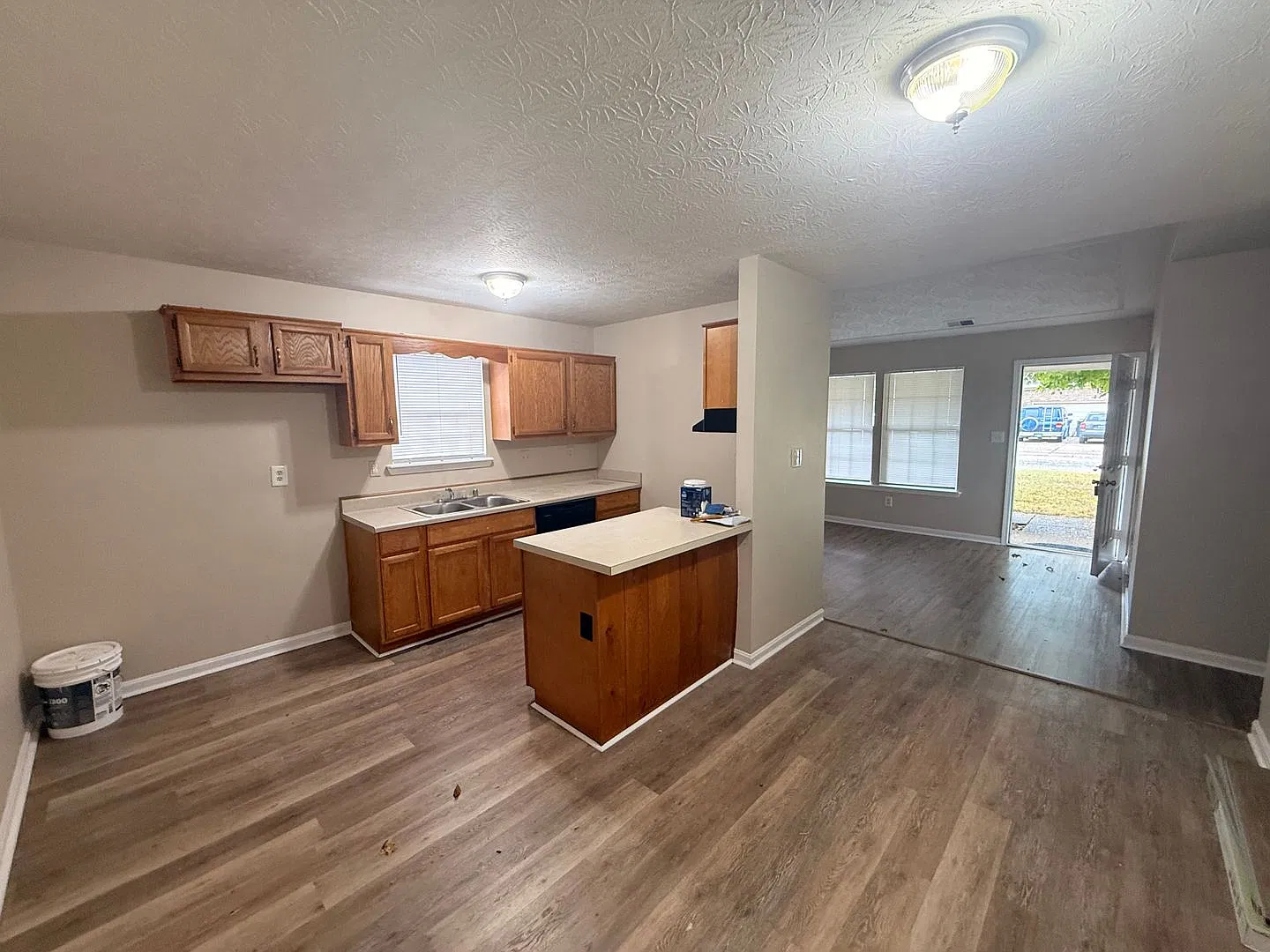 Okolona Home — Photo 3