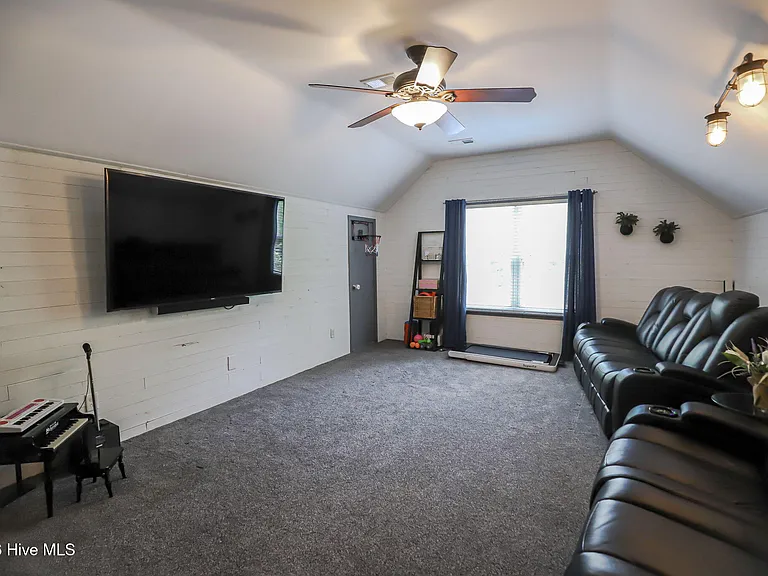 5804 Lanatte Ln — Photo 27