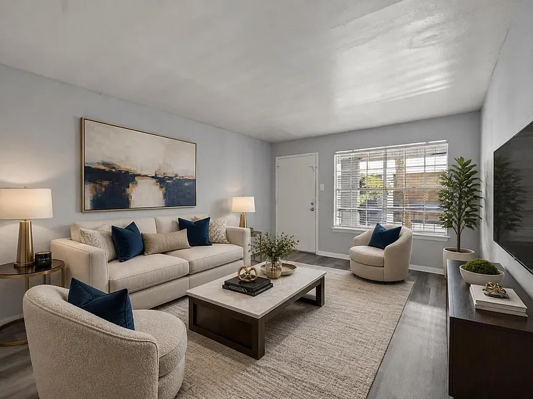 3802 E Nasa Pkwy — Photo 1