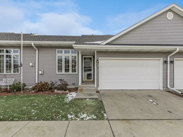 959 Robin Cir, Altoona, IA 50009