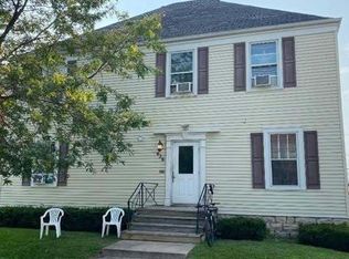 426 S Jefferson St, Green Bay, WI 54301