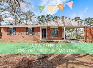 1805 W Park Dr, Columbus, GA