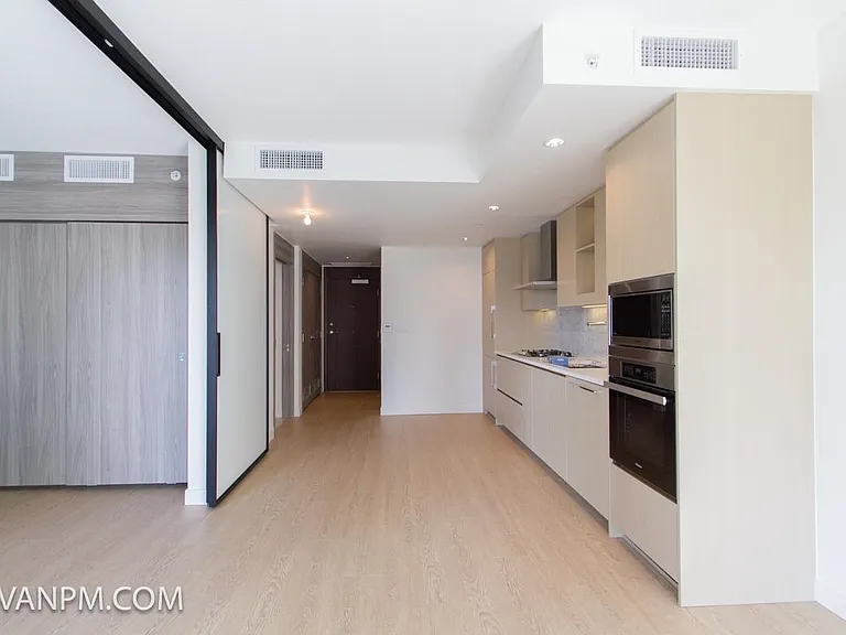 87 Nelson St #683 — Photo 5
