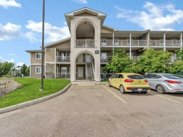 337 Southlands Blvd SE, Medicine Hat, AB T1B 0M5