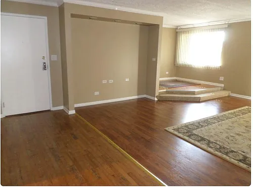 5S100 Pebblewood Ln #C9 Photo 1