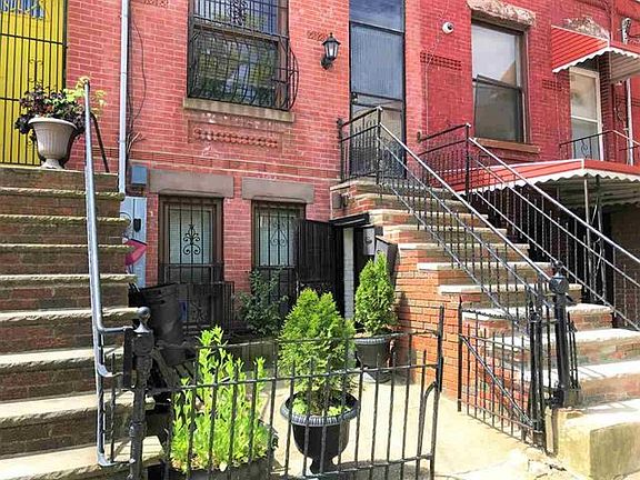 3rd image of 93 Harmon St #2
