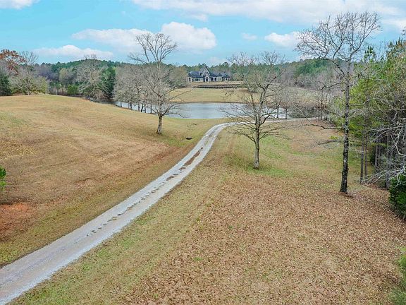 4th image of 584 Meadow Lake Farms