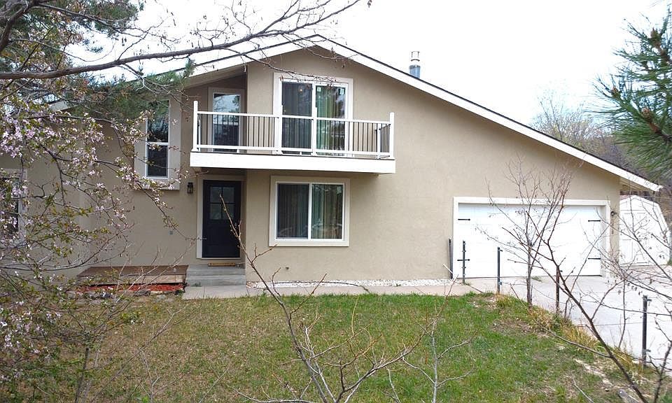 1st image of 5820 Reef Pl