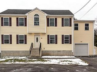 68 Windsor St, Melrose, MA 02176