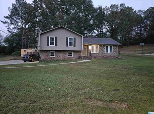 712 Wilderness Rd, Pelham, AL 35124
