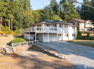 809 40th St, Bellingham, WA 98229