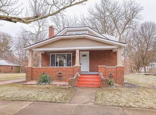 856 Aberdeen St, Akron, OH 44310