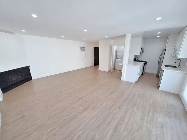 336 S Norton Ave APT 204, Los Angeles, CA 90020