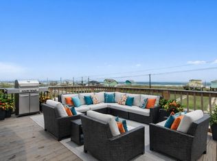 2031 Bluewater Hwy, Surfside Beach, TX 77541