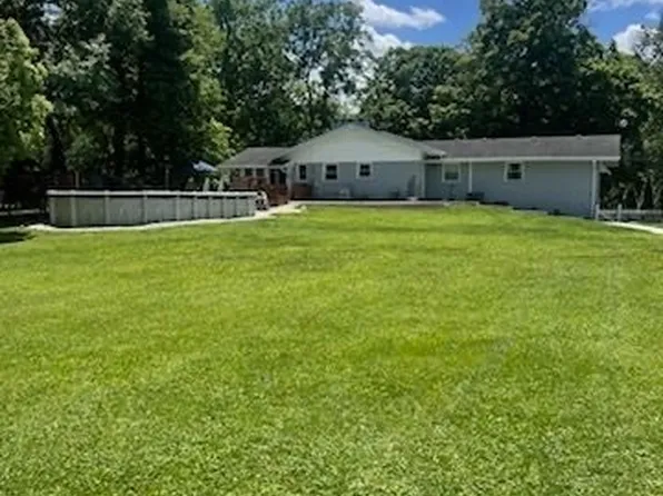 10744 Indian Creek Rd S, Indianapolis, IN 46259