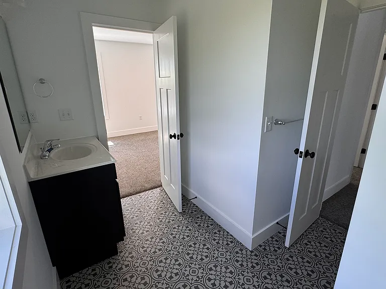 19 Burk Ct — Photo 26