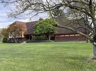 8834 Withersfield Ct, Springboro, OH 45066