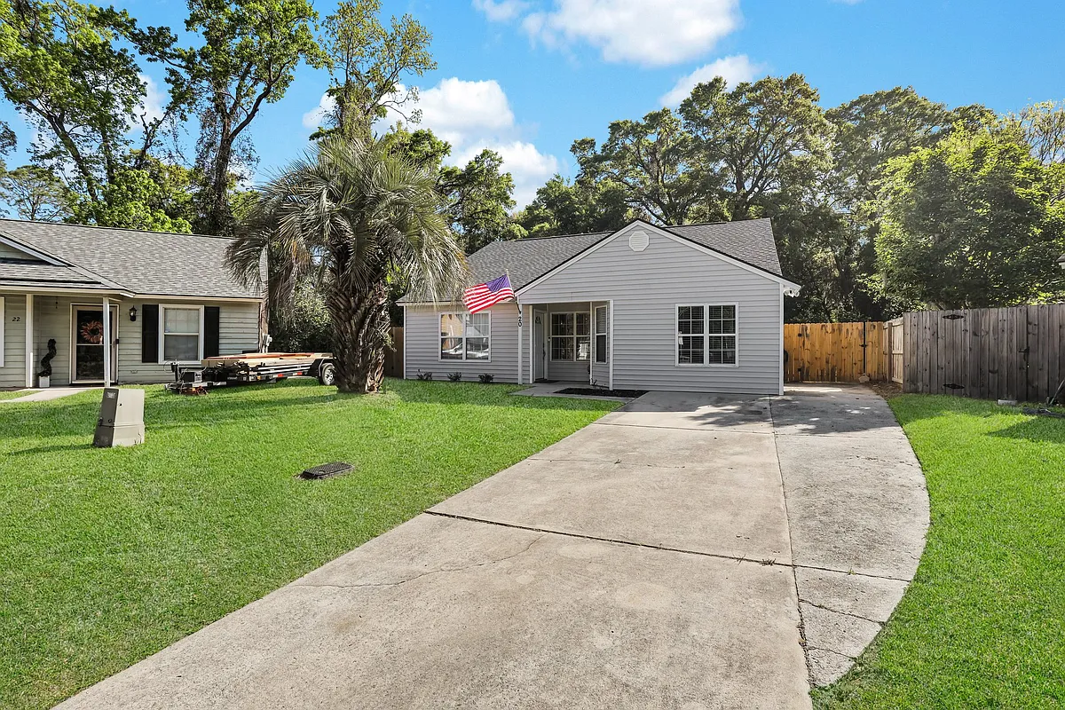 Building Photo - 20 Quail Forest Dr