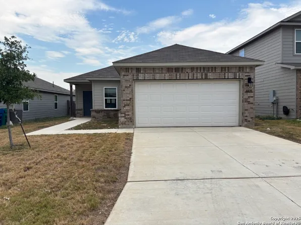 10435 Buescher, San Antonio, TX 78223
