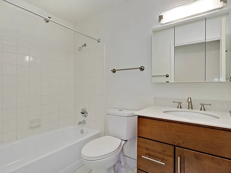 Hyde Park Tower — Photo 14