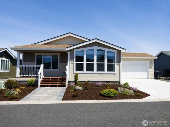 926 N Rock Rose Avenue, Sequim, WA 98382