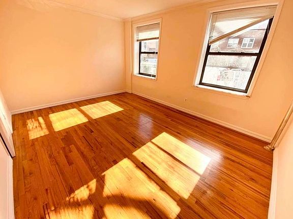 5th image of 24-60 28th St #2A