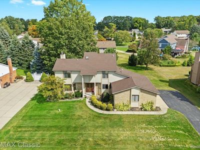 4432 Ravinewood Dr, Commerce Township, MI, 48382