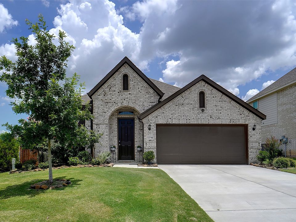 1st image of 3228 Stillwater Ln