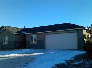 129 Deschutes Dr, Dayton, NV 89403
