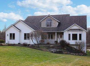 4660 Berkley Rd, Richfield, OH 44286