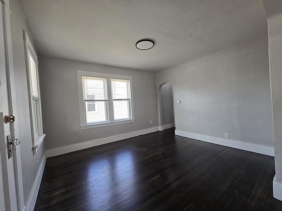 3rd image of 3310 Avenue D